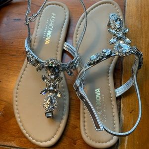 Fashionova Sandals